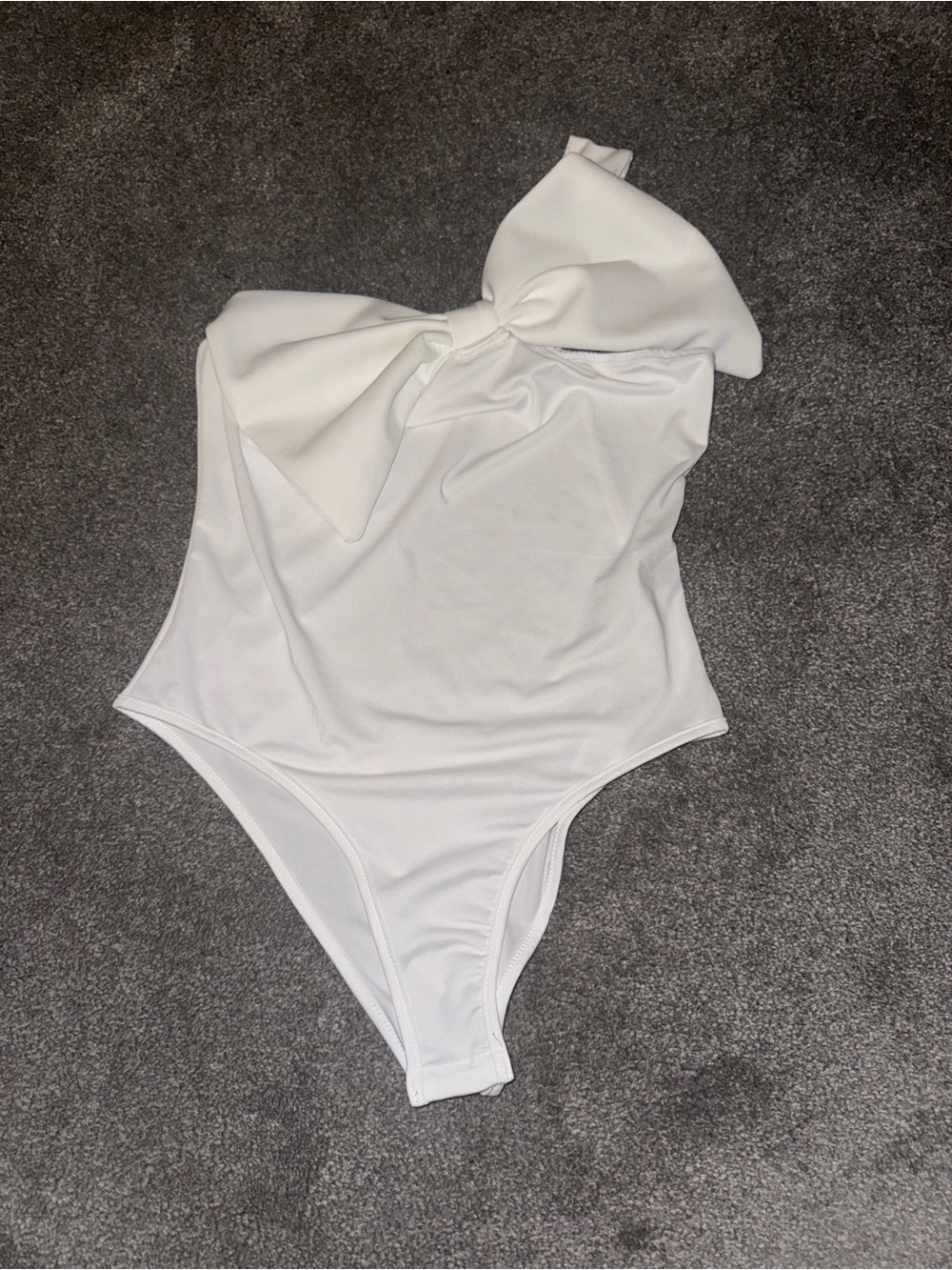 Women’s White One-Shoulder Bow Bodysuit, Size L Regular, Stretch